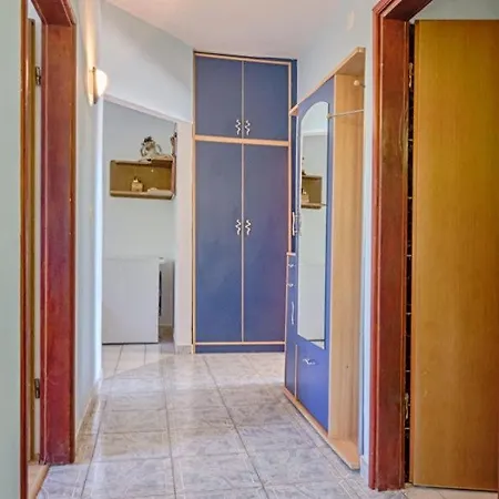 In With Terrace, Air Conditioning, Wi-fi Apartment